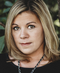 Starnes, Lauren-web